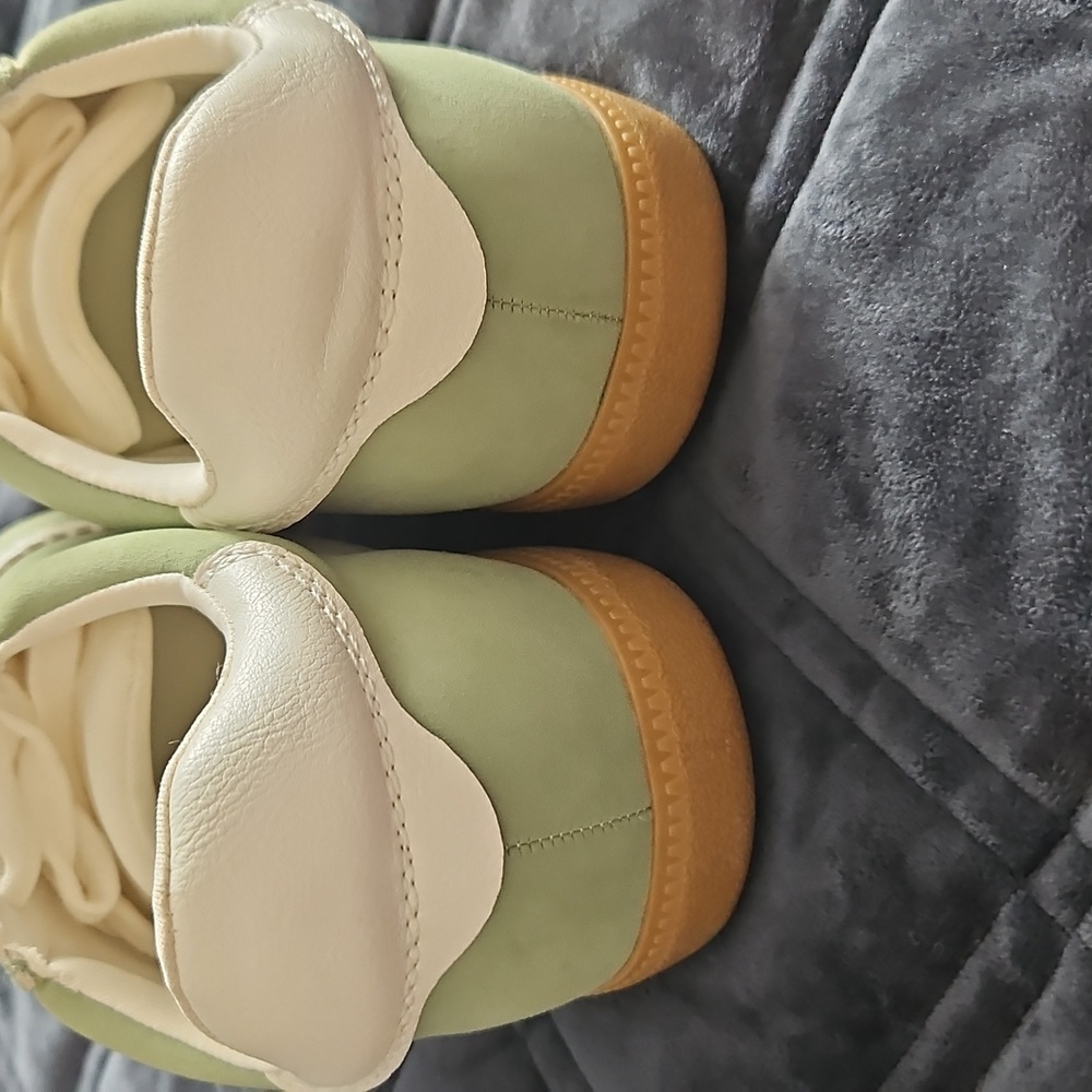 MIA | Sage Green Sneakers|  Ballerinacore, Festival, Normcore | Sz 8 - Picture 8 of 10